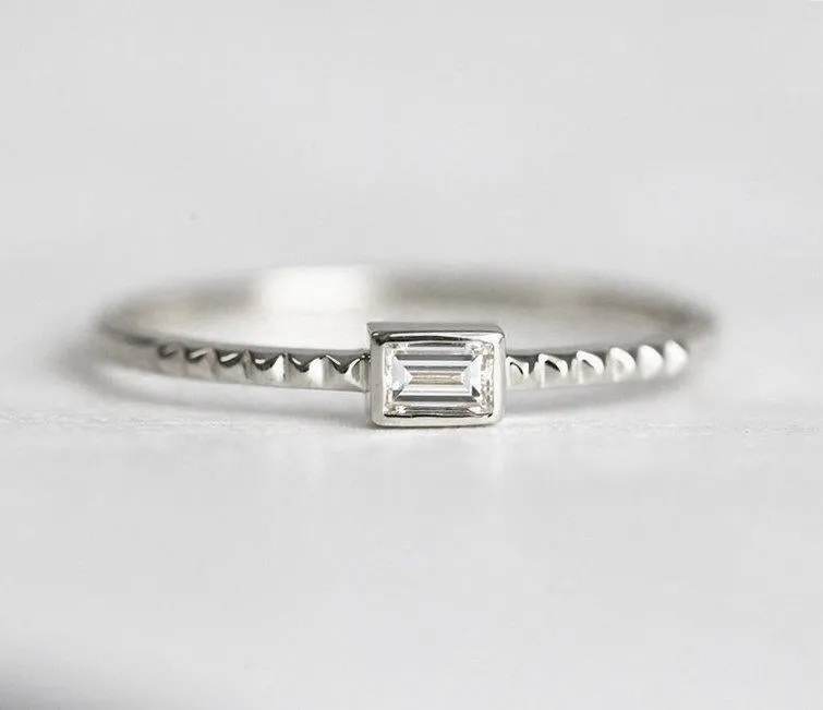 DELICATE BAGUETTE DIAMOND RING YELLOW GOLD BAND view 8