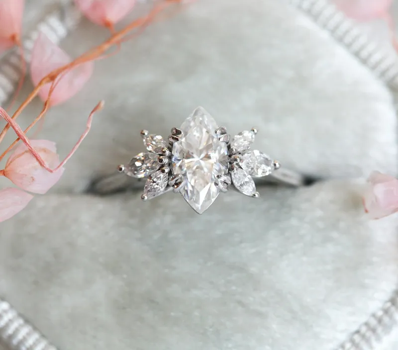 DELLA ENGAGEMENT RING view 5