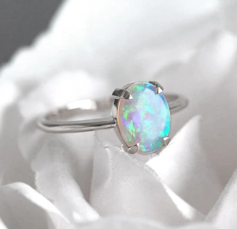 Desiree Oval Opal Ring vy 10