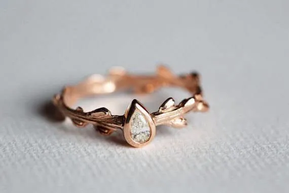DIAMOND ENGAGEMENT RING, PEAR ENGAGEMENT RING vy 4