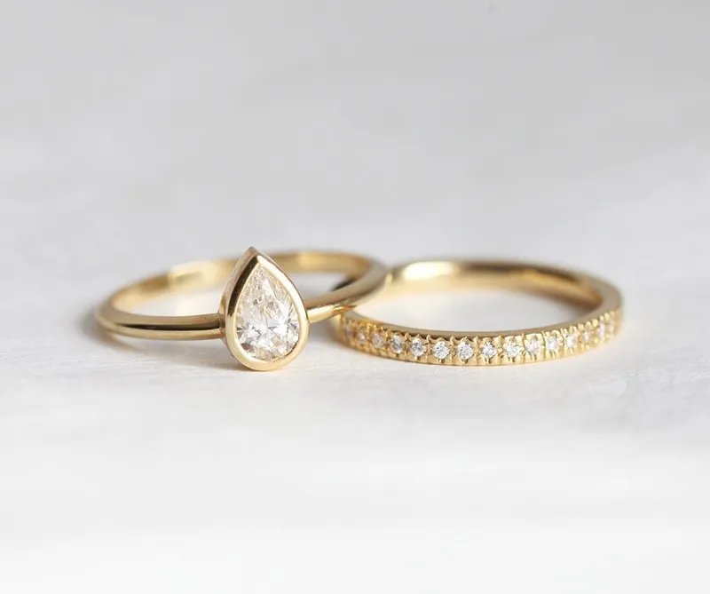 Diamond Engagement Ring Set With Pave Diamond Wedding Band view 4