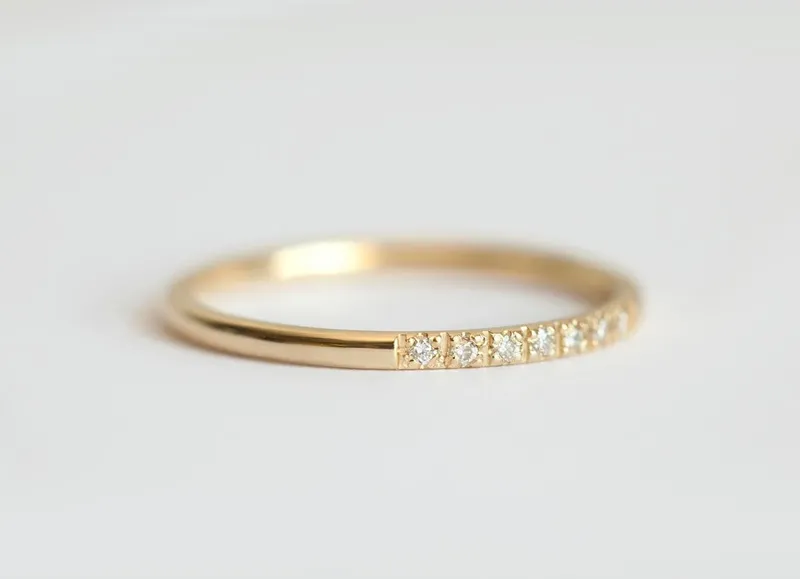DIAMOND RING, 14K GOLD WEDDING BAND vy 3