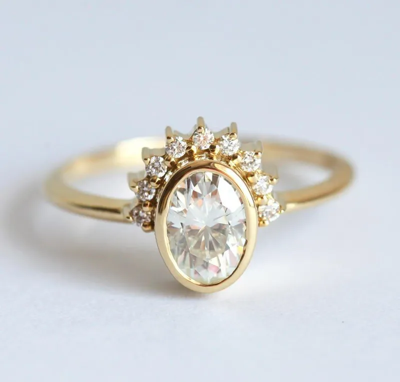 Diamond Ring, 18K Gold Engagement Ring view 4