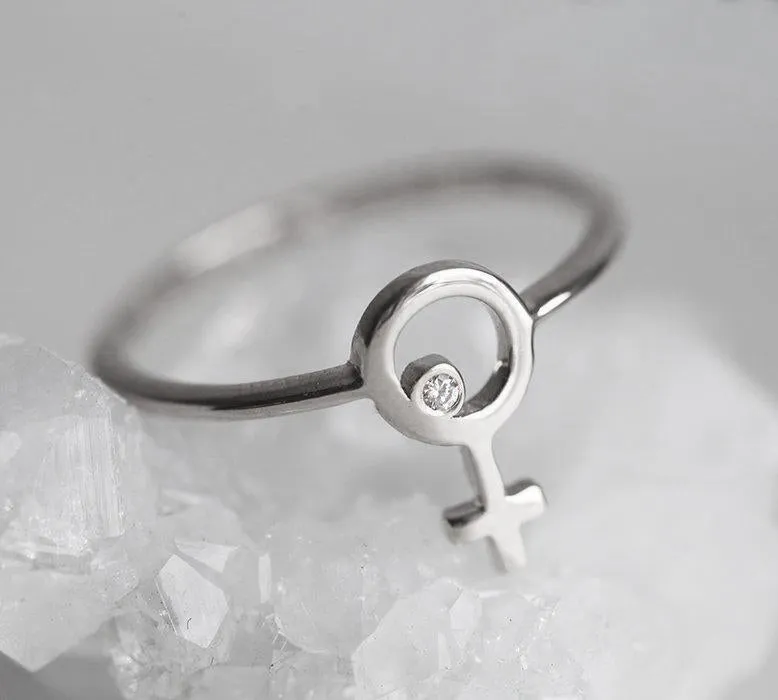 DIAMOND RING ROSE GOLD, FEMALE SYMBOL RING view 6