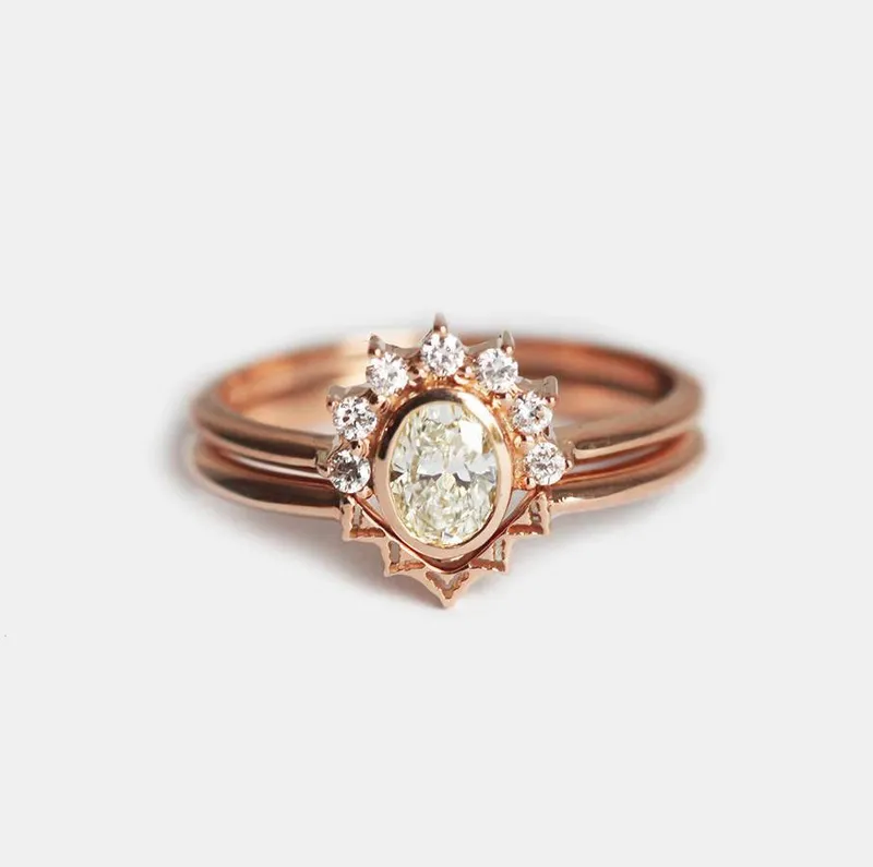 Diamond Ring Set, Oval Diamond Ring view 11