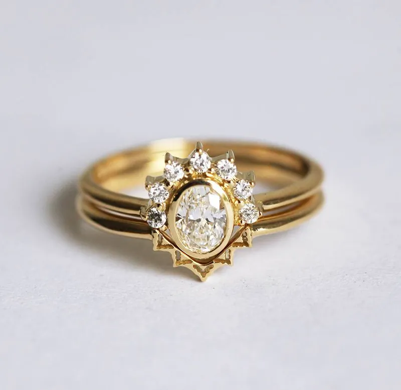 Diamond Ring Set, Oval Diamond Ring view 4