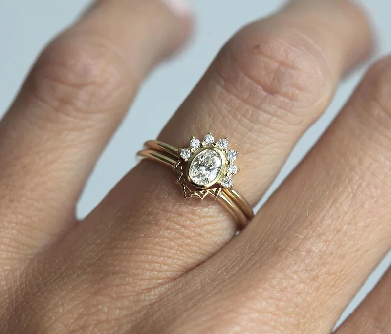 Diamond Ring Set, Oval Diamond Ring view 9