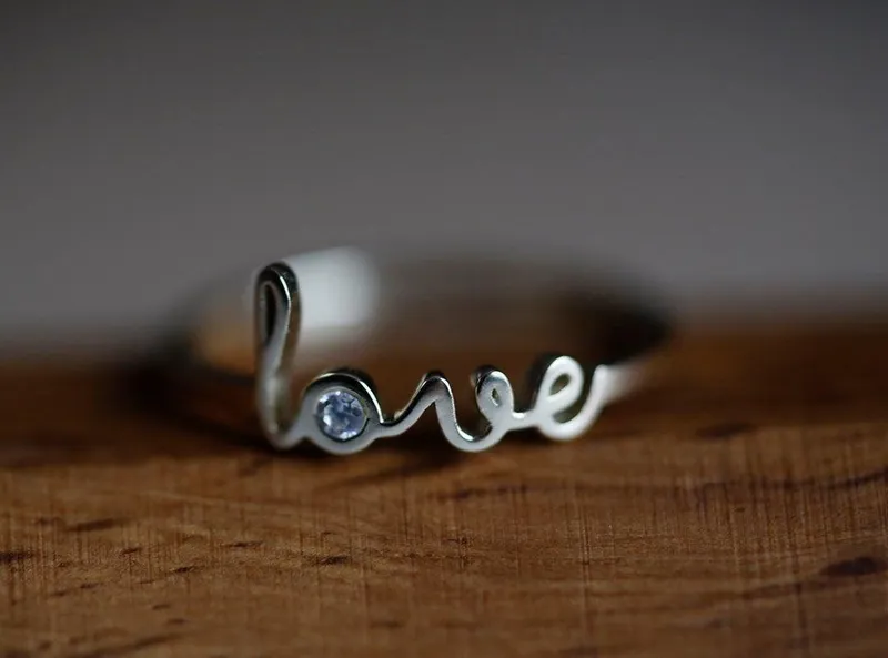 Diamond Ring, Word Ring view 3
