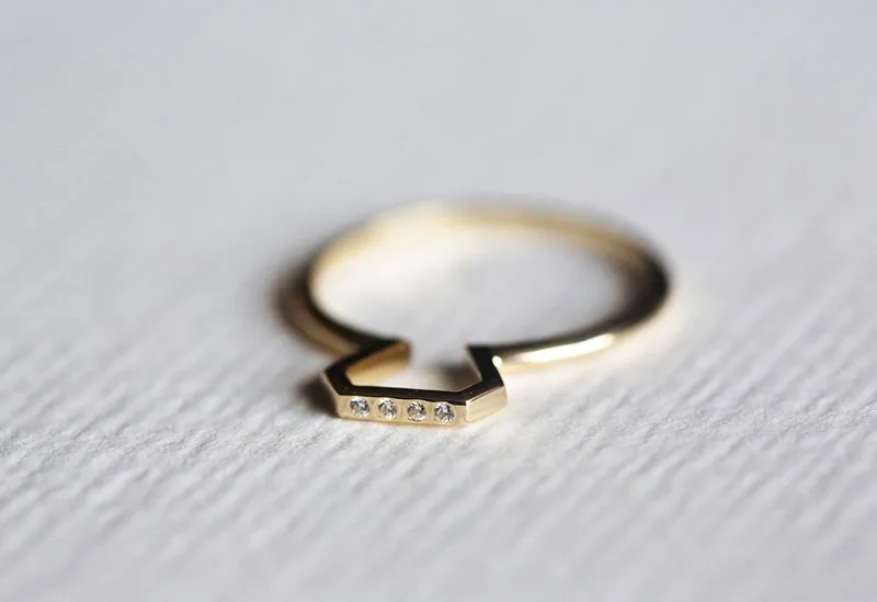 DIAMOND SHAPED RING, DIAMOND SHAPE RING view 2