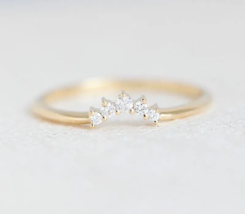 Diamond V-Ring diamond round cut engagement ring