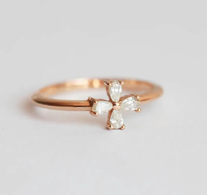 Diamond Flower Ring, Pear Diamond Ring vy 10