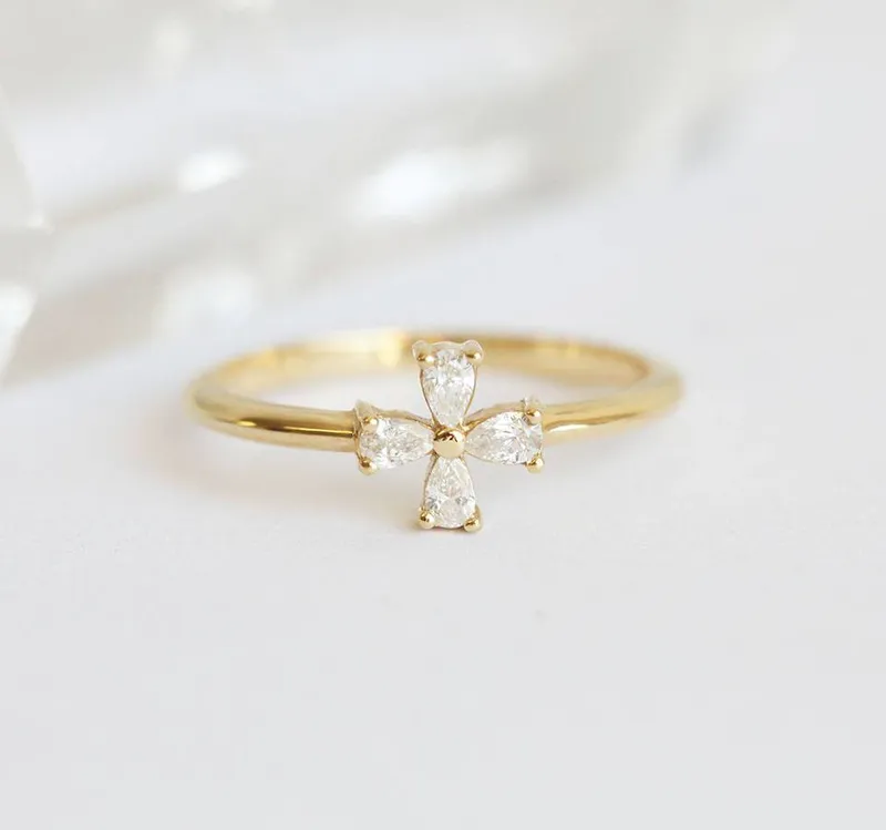 Diamond Flower Ring, Pear Diamond Ring vy 7