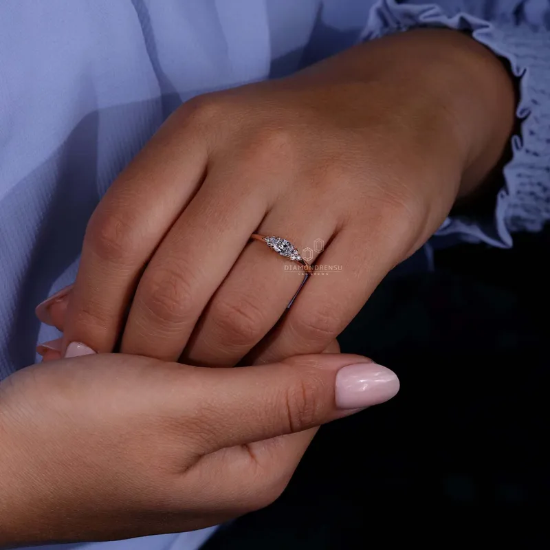 0.50 to 1.50 CT Oval Lab Grown Diamond Muse Engagement Ring view 2