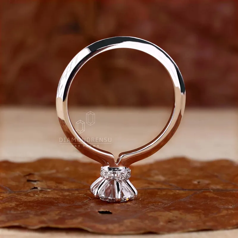0.50 to 3.0 CT Round Brilliant Cut Lab Grown Diamond Ring view 3