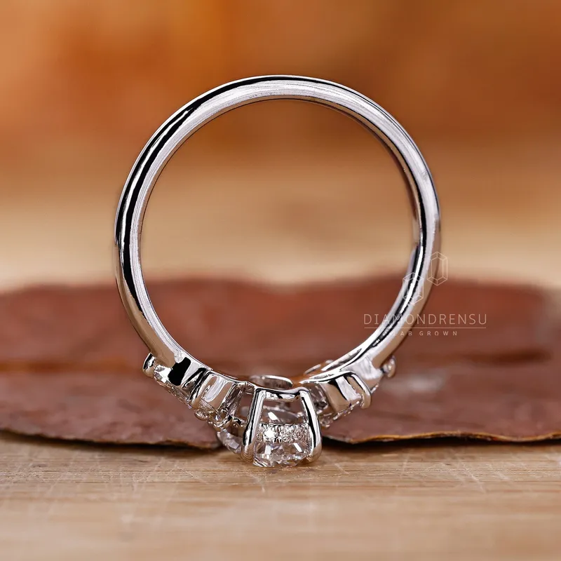 0.70 to 2.0 CT Oval Cut Muse Setting Lab Grown Diamond Engagement Ring view 5