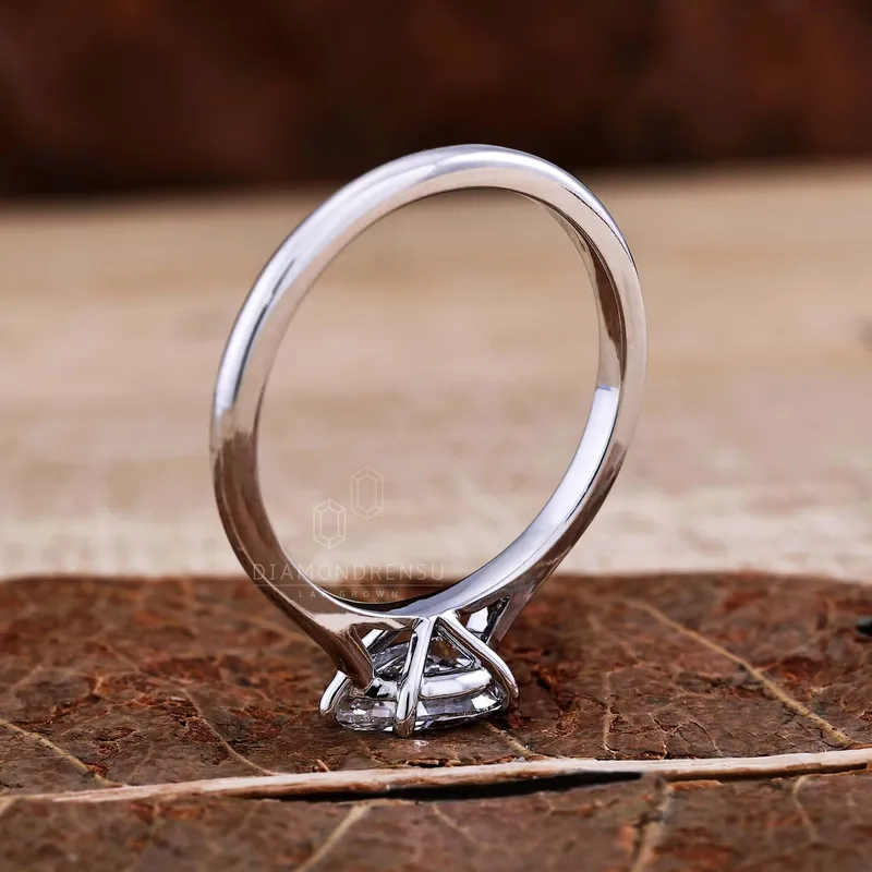 0.75 CT Pear Cut Lab Grown Diamond Engagement East to West Set Ring vy 3