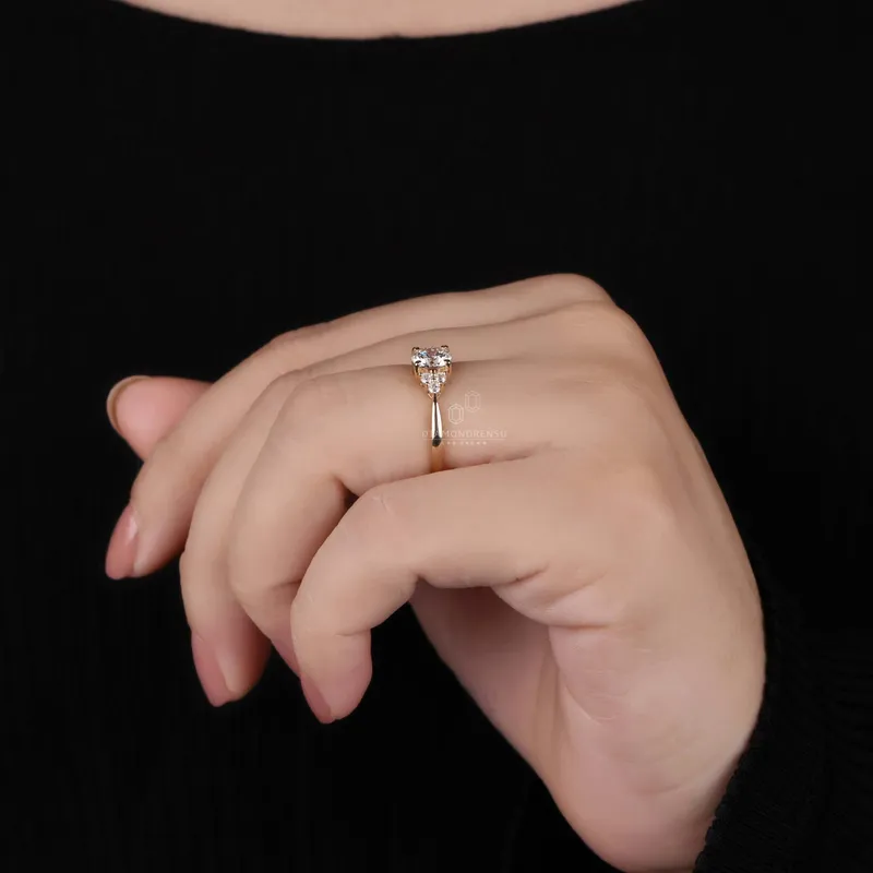 0.81 CT Round Diamond Ring, EF/VS Lab Grown Diamond Engagement Ring, Muse Setting vy 8