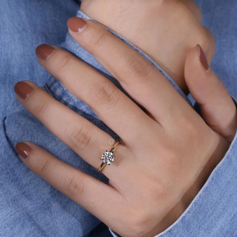 0.92 CT Round Lab Grown Diamond Solitaire Engagement Ring view 2