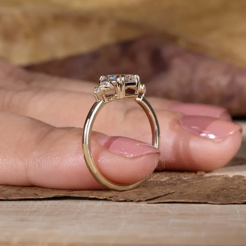 1 CT Radiant Cut Diamond Ring, Lab Created Diamond Engagement Ring vy 3