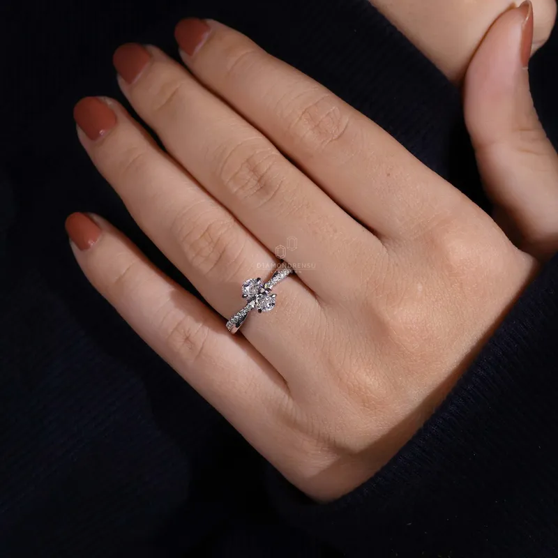 1.01 CT Oval Cut Lab Grown Diamond Engagement Ring, Twisted Band view 8