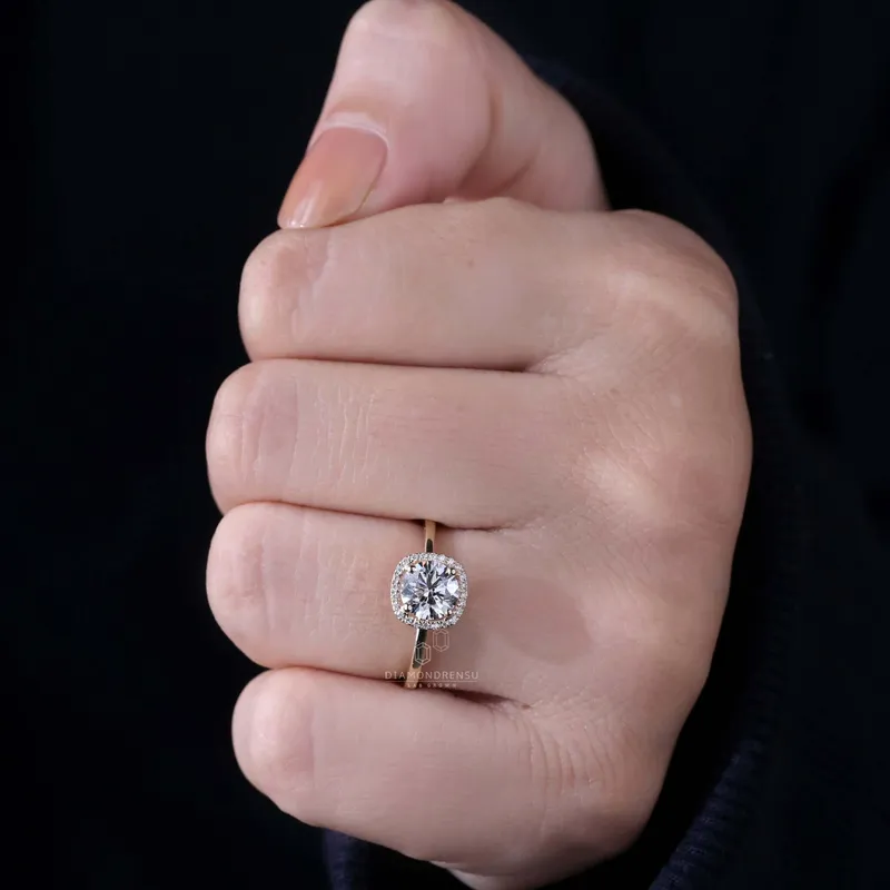 1.01 CT Round Diamond Halo Engagement Ring, EF/VS Lab Grown Diamonds view 4