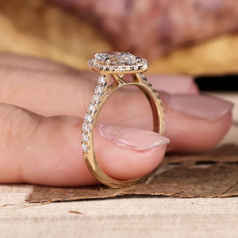 1.02 CT Marquise Cut Lab Grown Diamond Engagement Ring vy 3