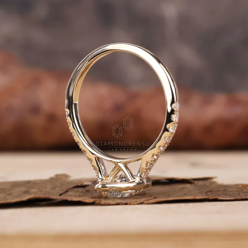 1.02 CT Marquise Cut Lab Grown Diamond Engagement Ring vy 6