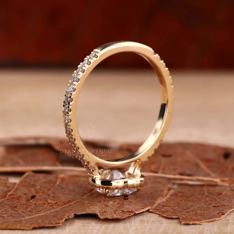 1.03 CT Heart Shape Lab Grown Diamond Halo Engagement Ring view 5