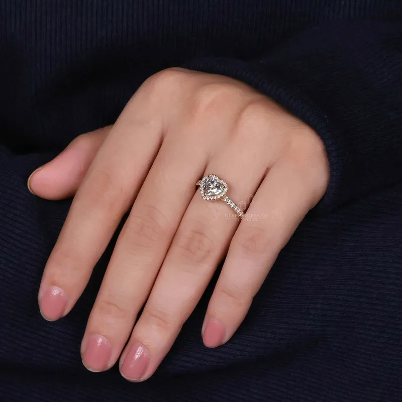 1.03 CT Heart Shape Lab Grown Diamond Halo Engagement Ring view 4
