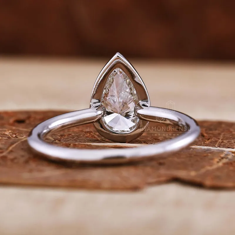 1.04 CT Pear Cut Lab Grown Diamond Solitaire Engagement Ring, IGI Certified view 5
