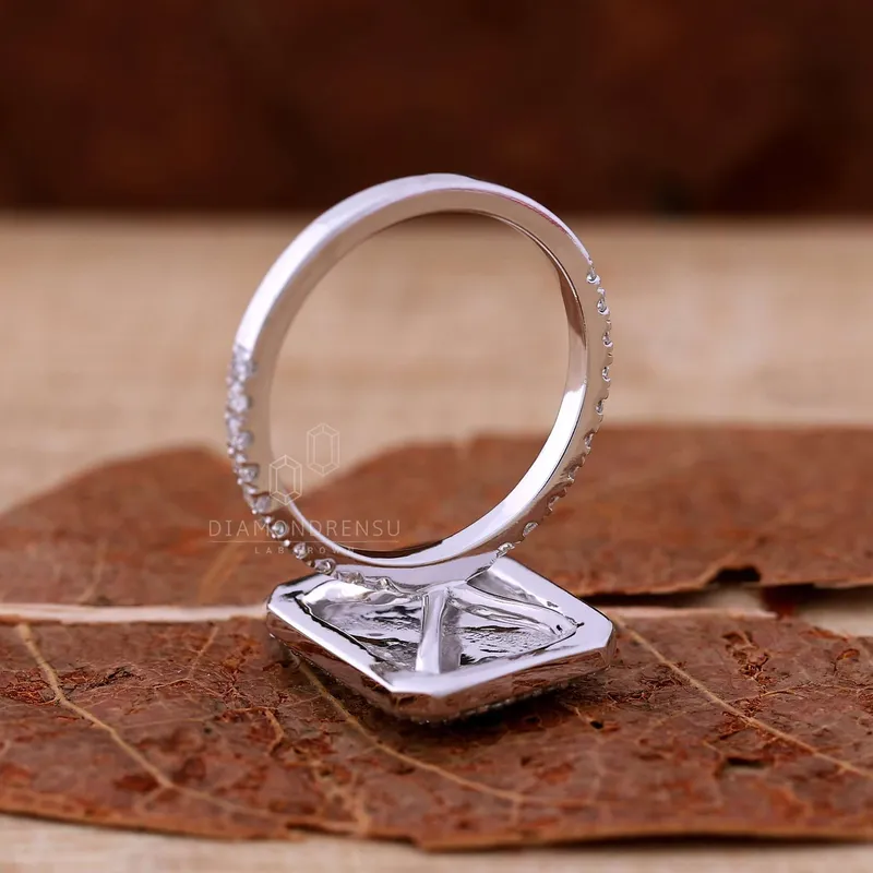 1.18 TW Round Lab Grown Diamond Ring, Radiant Outline Engagement Ring vy 5