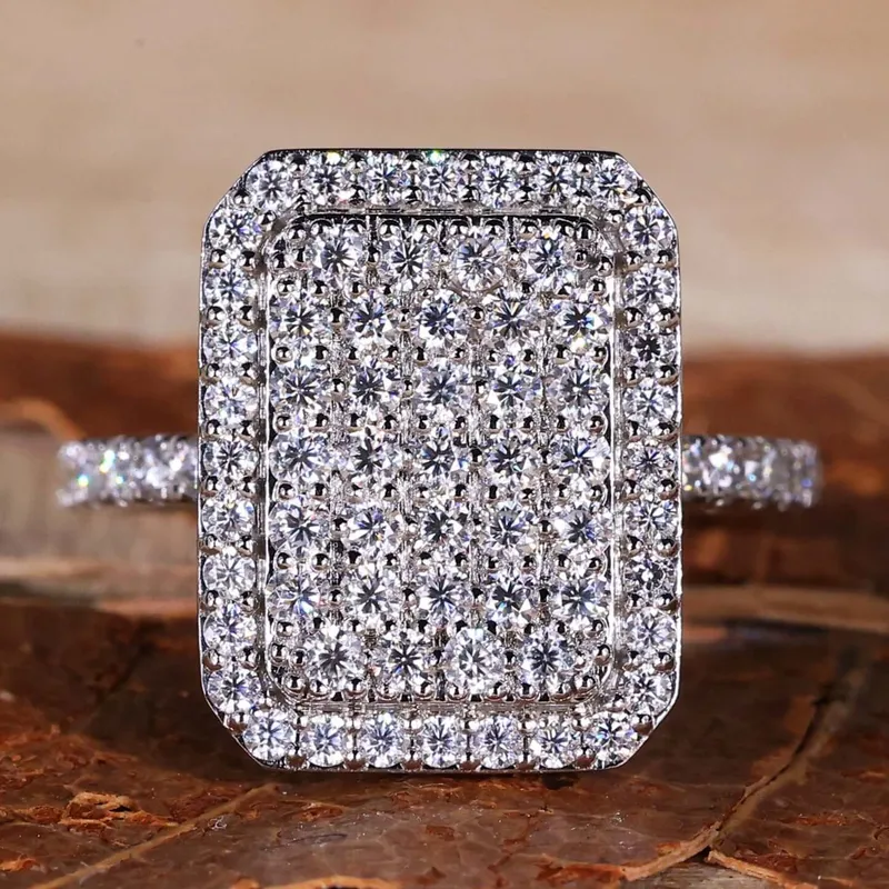 1.18 TW Round Lab Grown Diamond Ring, Radiant Outline Engagement Ring round cut engagement ring