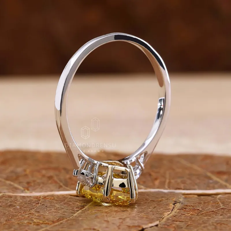 1.61 CT Pear Cut Intense Yellow Lab Grown Diamond Three Stones Engagement Ring vy 3