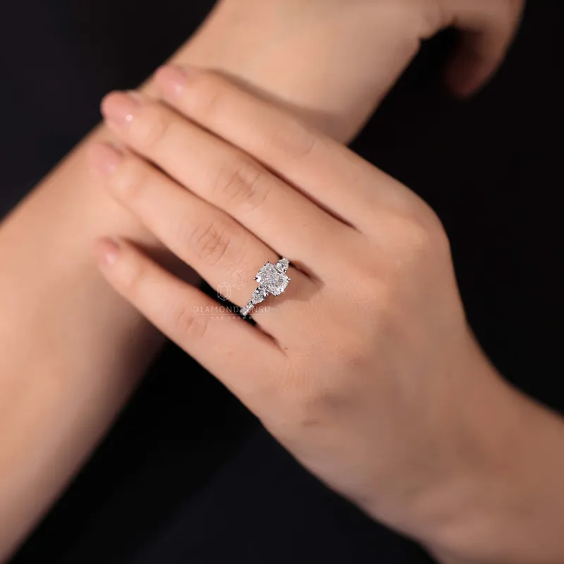 2.01 CT Elongated Cushion Lab Grown Diamond Three Stone Ring, IGI Certified vy 7