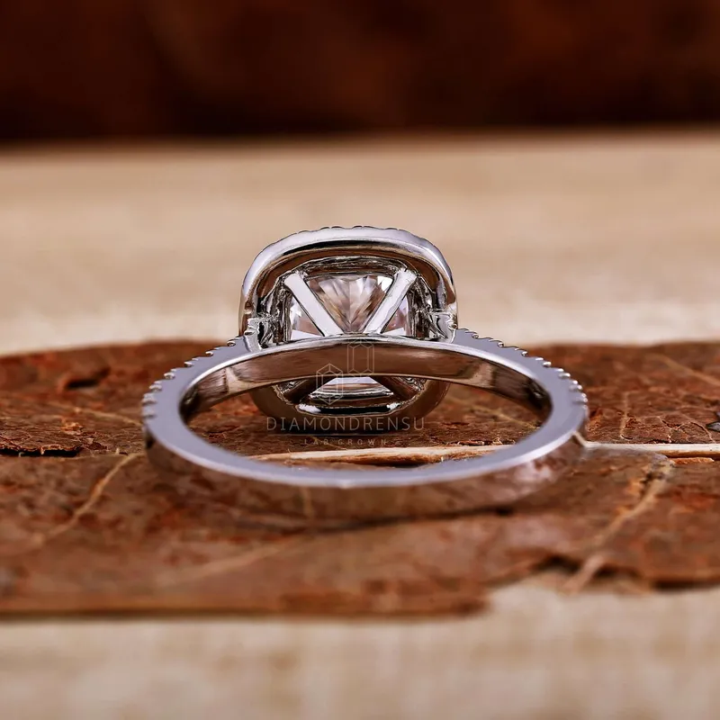 2.02 CT Cushion Cut E/VVS2 Lab Grown Diamond Halo Engagement Ring, IGI Certified Diamond Ring vy 6