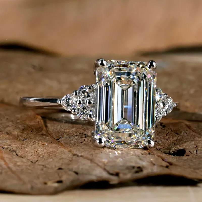 3.0 CT Emerald Cut Lab Grown Diamond Engagement Ring, I/VS IGI Certified Diamond Ring emerald round cut engagement ring