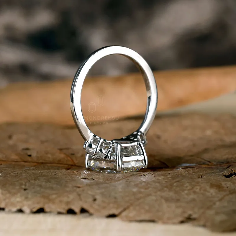 3.0 CT Emerald Cut Lab Grown Diamond Engagement Ring, I/VS IGI Certified Diamond Ring view 2