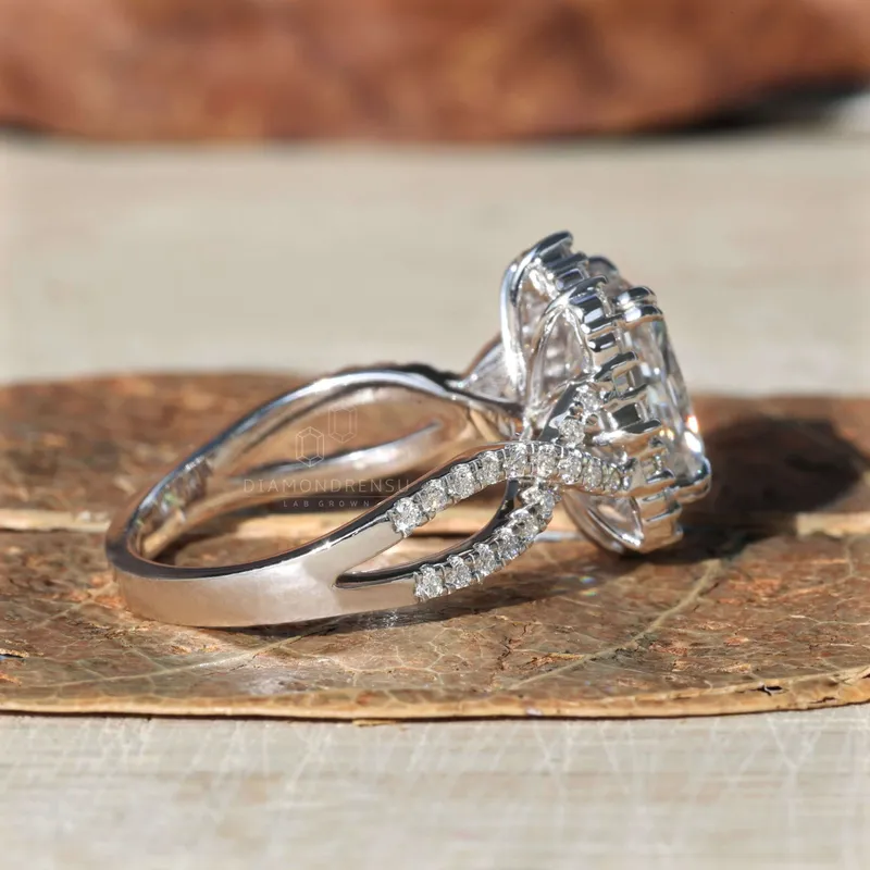 3.02 CT Radiant Cut Lab Grown Diamond Ring, Halo Engagement Ring, Vintage Style Ring vy 3