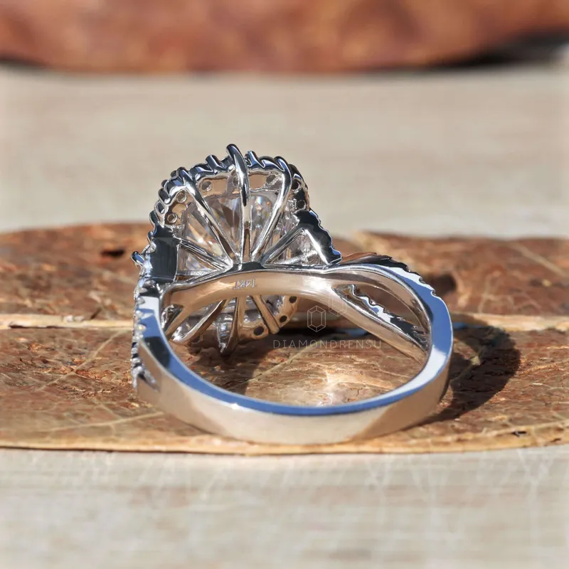 3.02 CT Radiant Cut Lab Grown Diamond Ring, Halo Engagement Ring, Vintage Style Ring vy 5