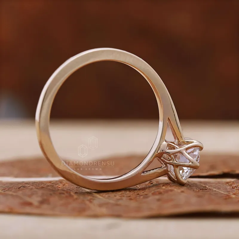 Antique 0.99 CT Jubilee Cut Lab Grown Diamond Solitaire Engagement Ring view 4