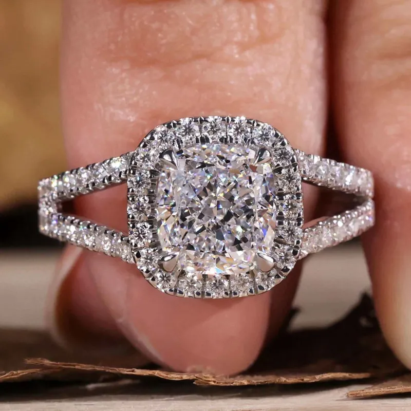 Cushion Cut Lab Grown Diamond Engagement Ring, 2.01 ct Cushion EF/VVS Lab Created Diamond Ring, IGI Certified Diamond Ring cushion cut engagement ring