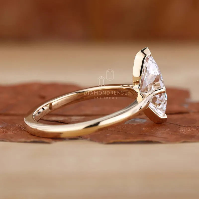 Dutch Marquise Cut Diamond Solitaire Engagement Ring view 4