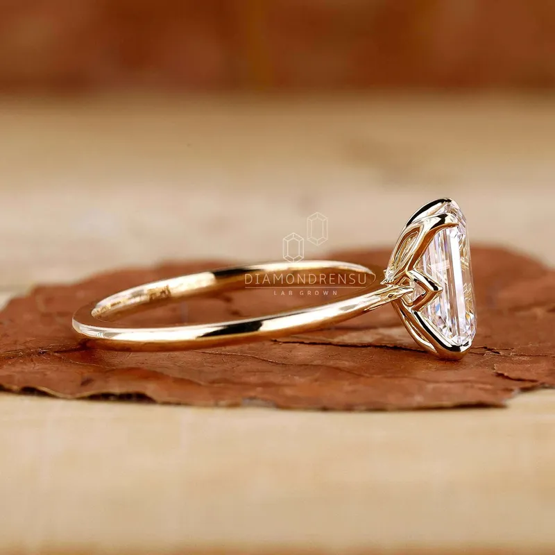 Emerald Cut Diamond Solitaire Engagement Ring vy 2