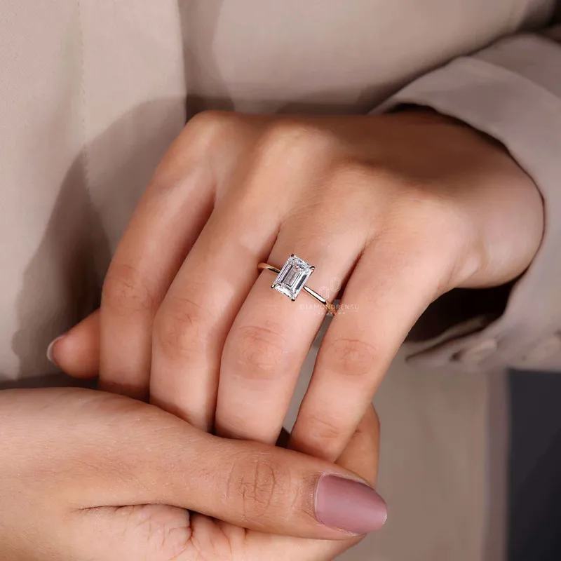 Emerald Cut Diamond Solitaire Engagement Ring vy 3