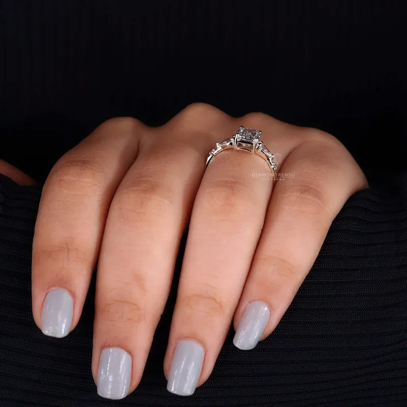 Emerald and Pear Cut Lab Grown Diamond Engagement Ring for Her vy 7