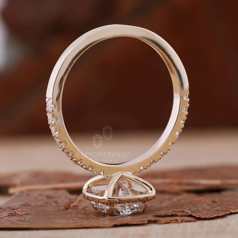 IGI Certified 1.06 CT Round Lab Grown Diamond Halo Engagement Ring vy 2
