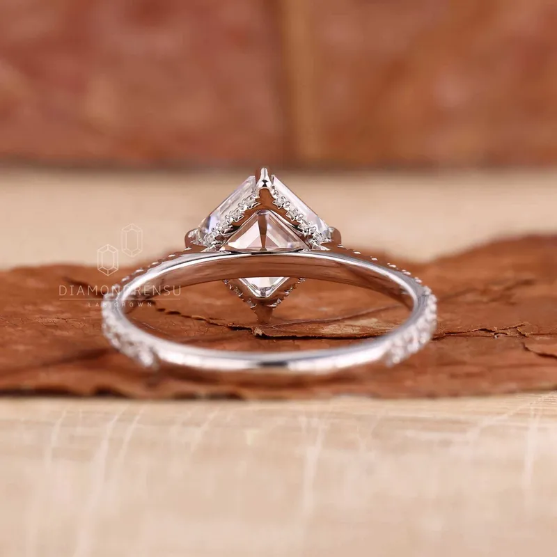 IGI Certified Asscher Cut Lab Grown Diamond Engagement Ring for Women vy 6
