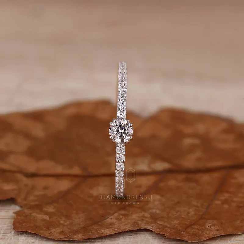 Minimalist Engagement Ring, Round Lab Grown Diamond Ring for Women vy 6