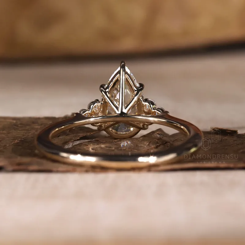 Muse Engagement Ring, 1.10 CT Pear Lab Grown Diamond Ring, 5 Prongs Setting vy 4