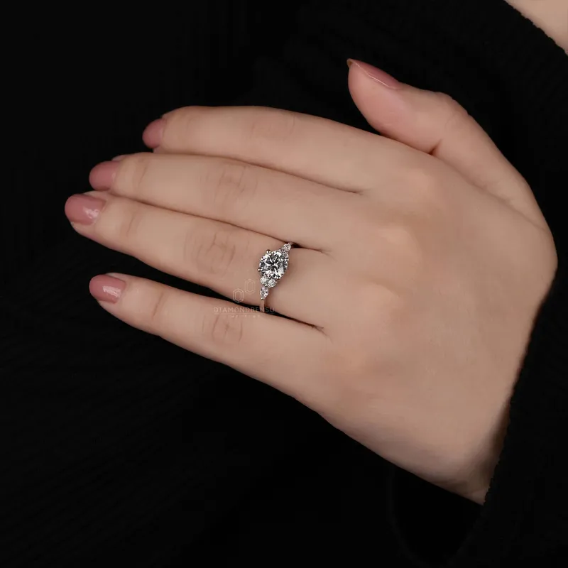 Muse Setting, 1.30 CT Round Lab Grown Diamond Engagement Ring vy 7